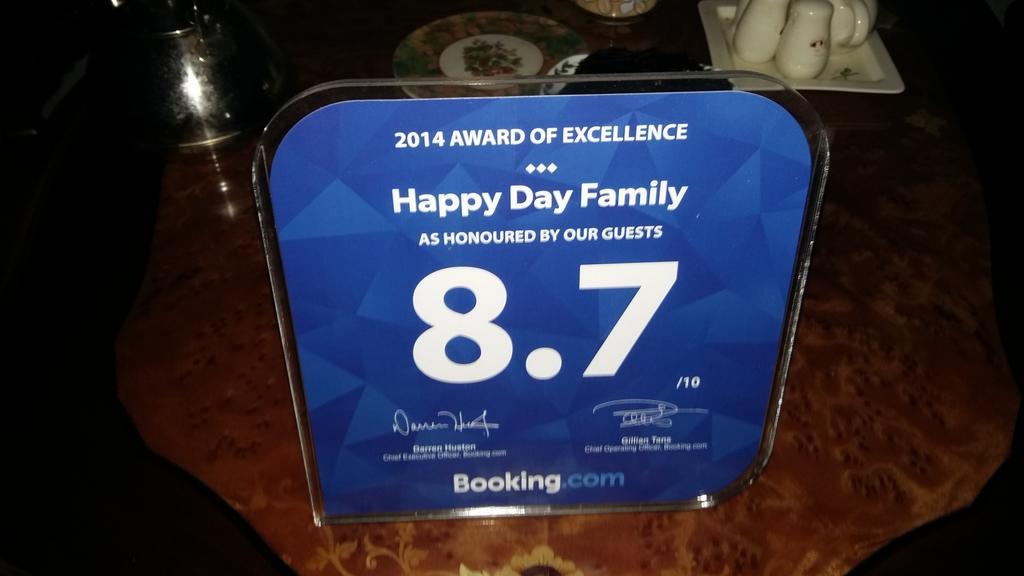 Apartment Happy Day Family